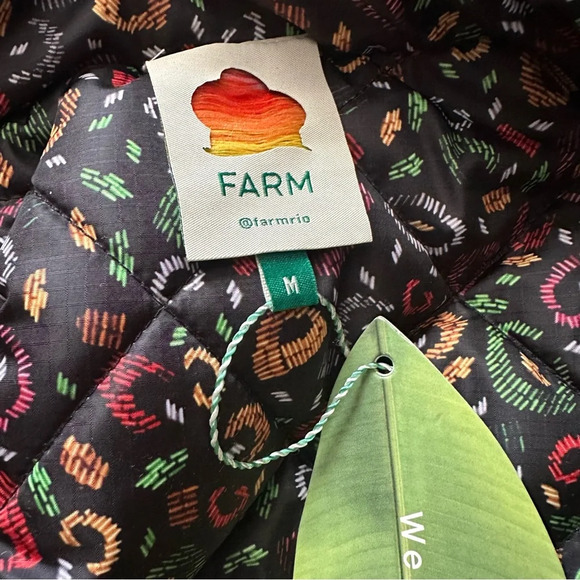 FARM RIO Borogodo Metallic Reversible Puffer Jacket Size Medium NWT - Picture 12 of 14